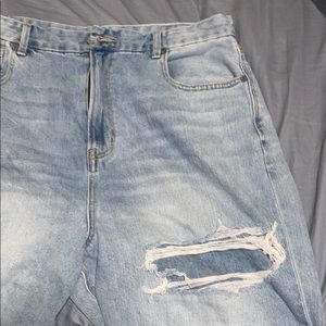 AMERICAN EAGLE JEANS BRAND NEW
